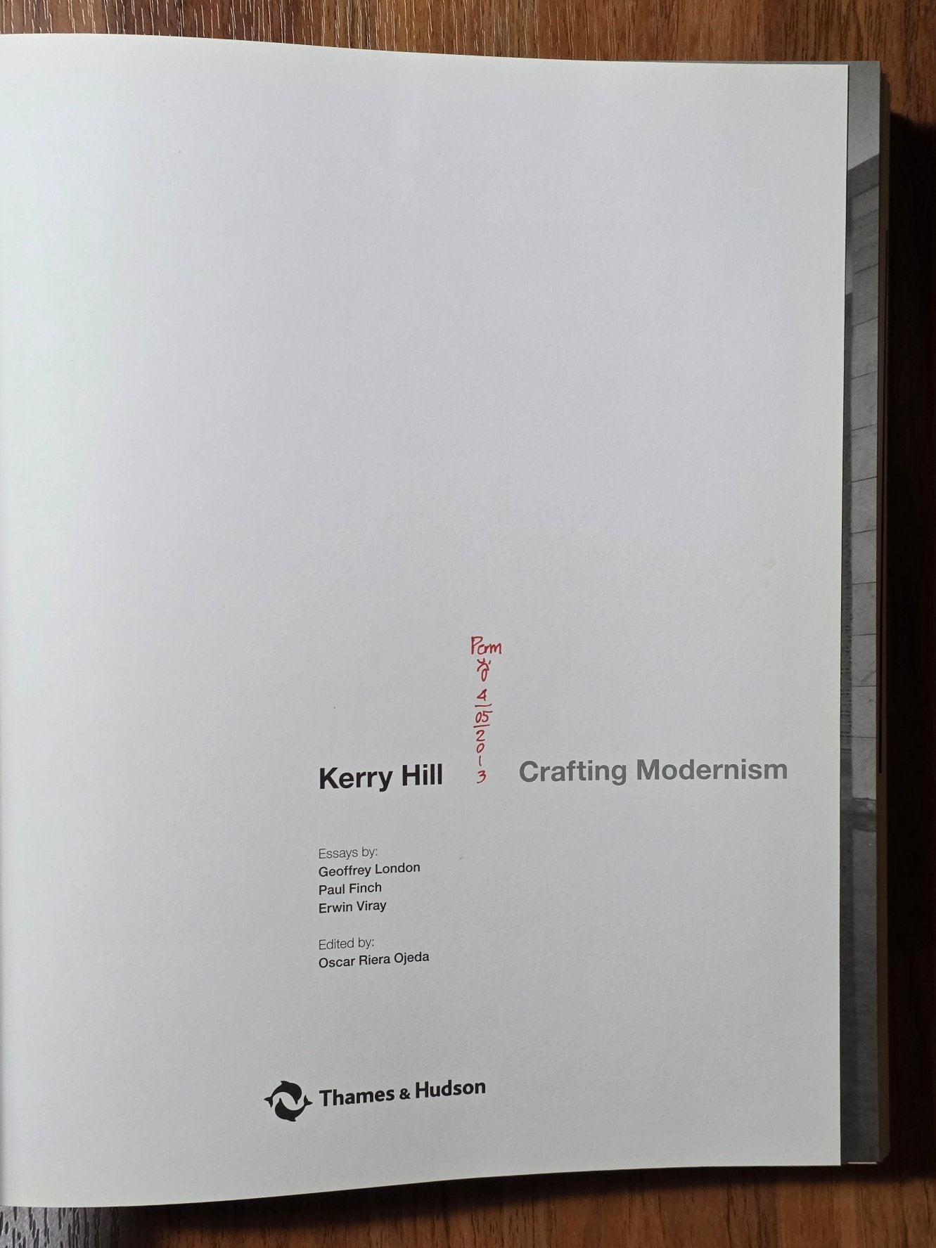 Kerry Hill Crafting Modernism