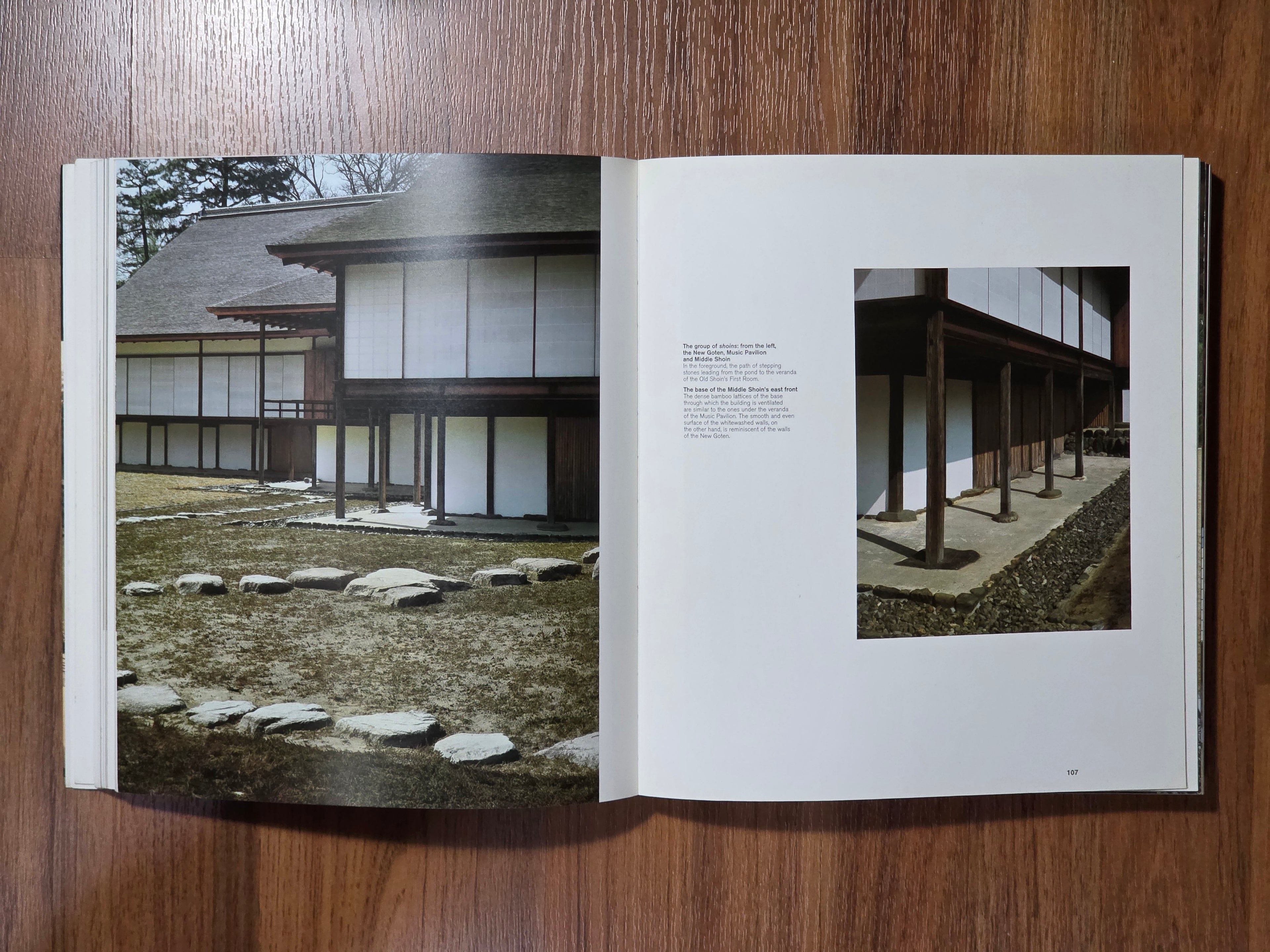 Katsura Imperial Villa
(Paperback)