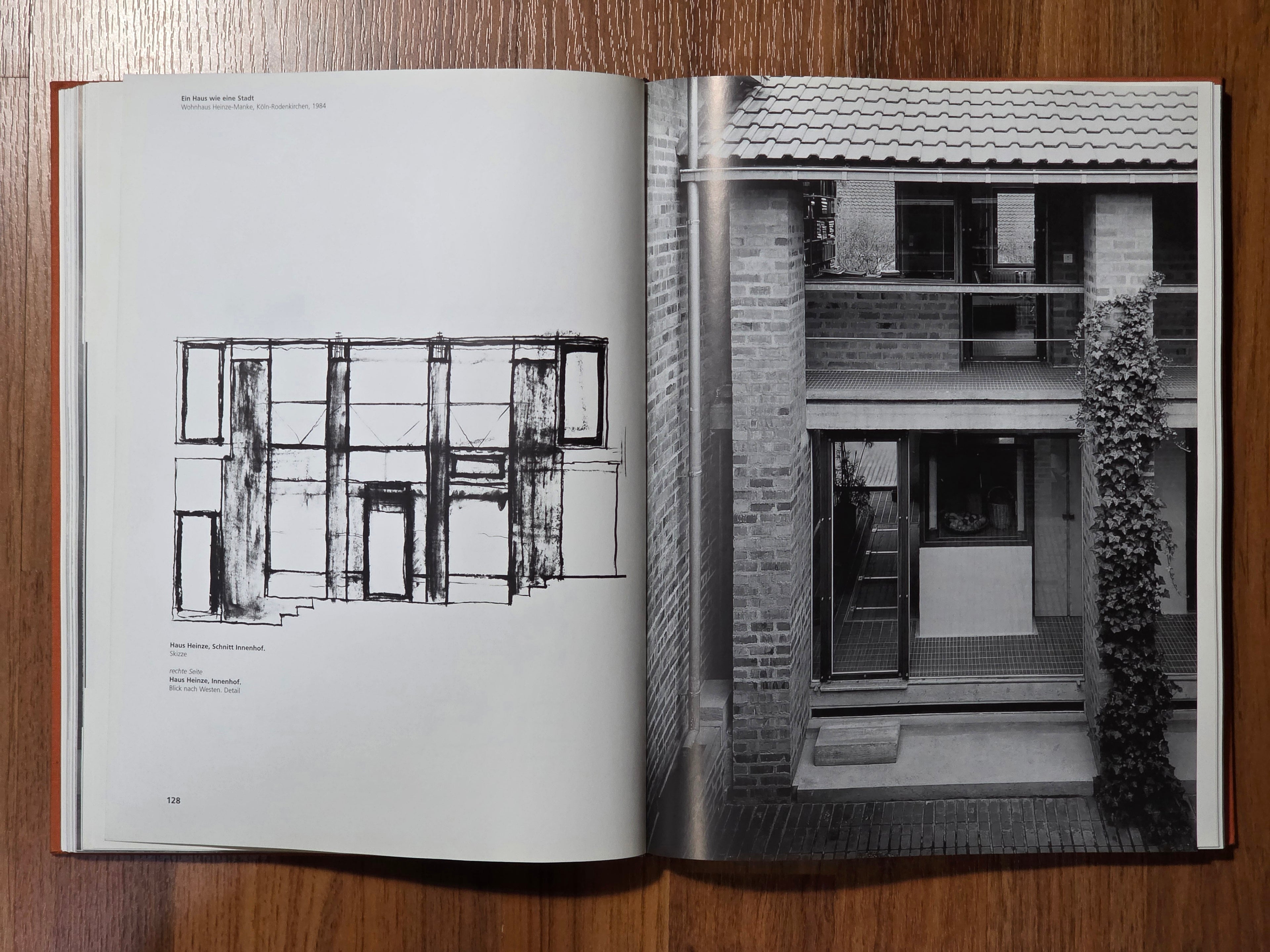 Heinz  Bienefeld 1926-1995
(Hardcover)