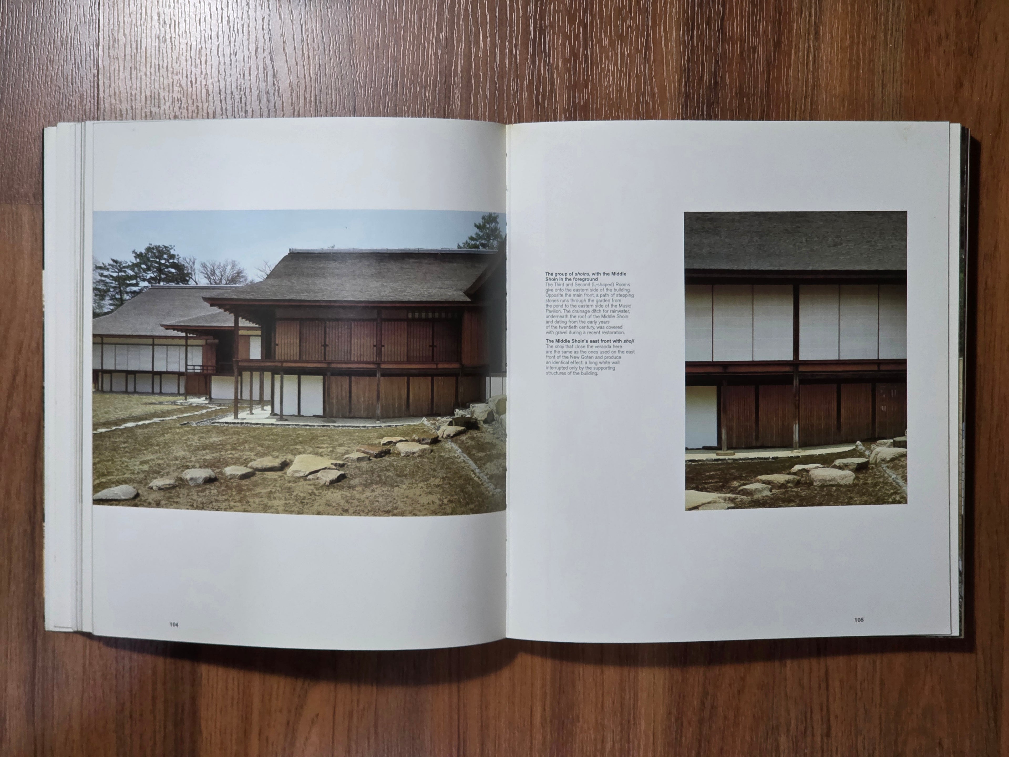 Katsura Imperial Villa
(Paperback)